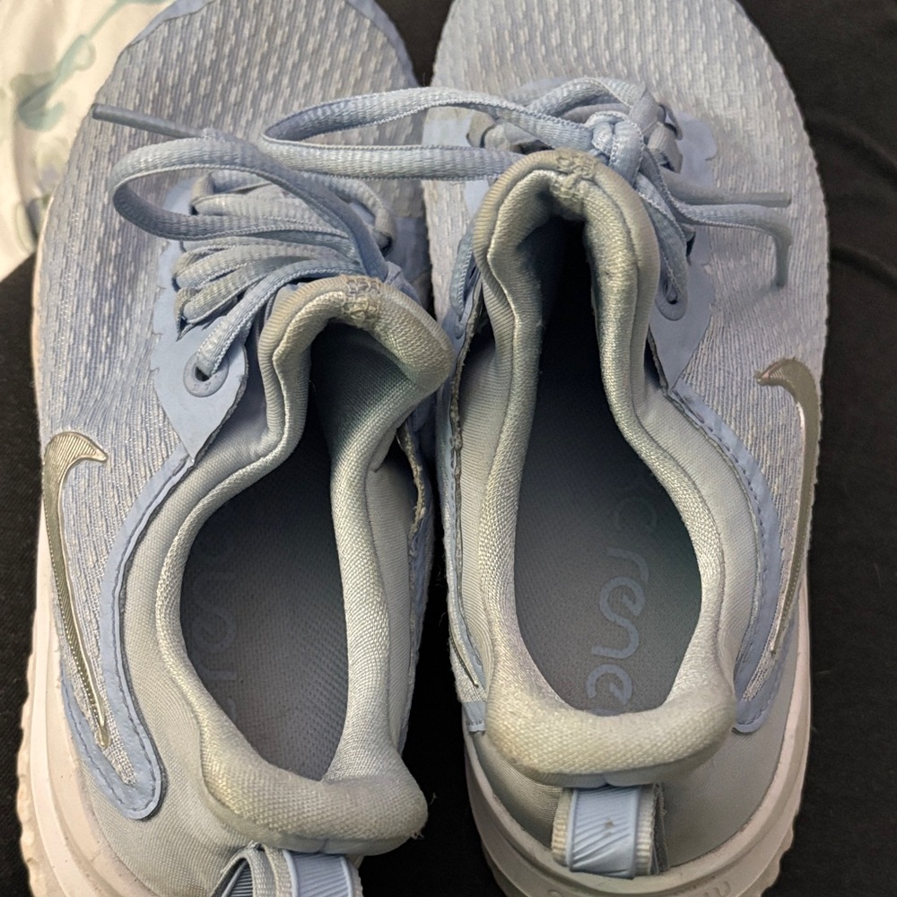 Nike Renew Women's Athletic Shoes in Light Blue - Size 6.5 - Picture 7 of 7